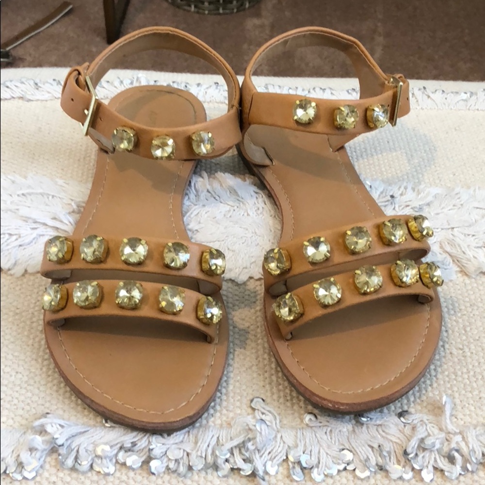Sandals with yellow rhinestones